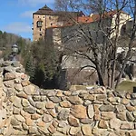 - Restaurant U Zámku Bečov nad Teplou