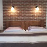 - Restaurant U Zamku Gasthuis