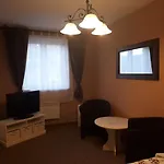 - Restaurant U Zamku 3* Bečov nad Teplou