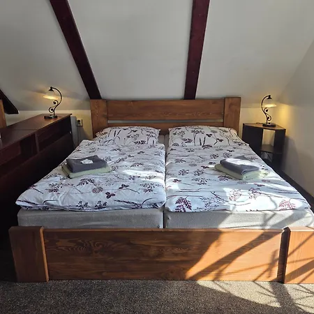 - Restaurant U Zamku Bečov nad Teplou