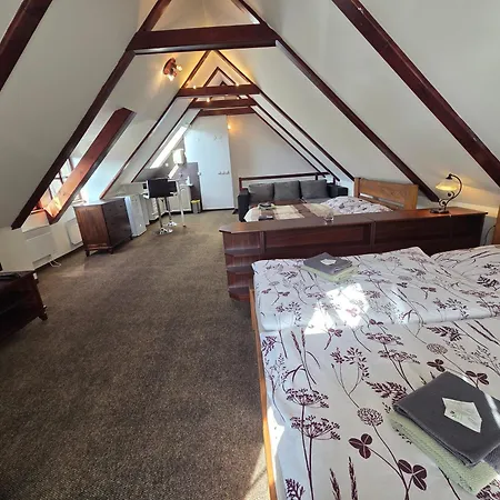 Gæstehus - Restaurant U Zamku Bečov nad Teplou