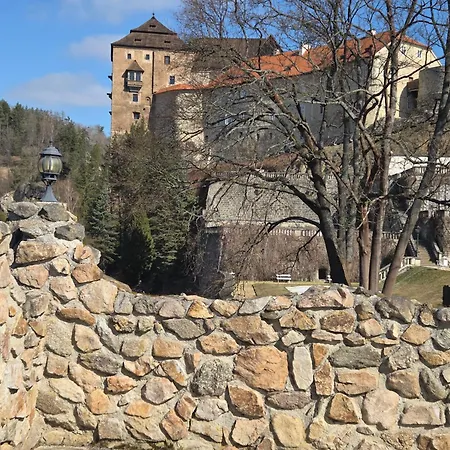 - Restaurant U Zamku Bečov nad Teplou