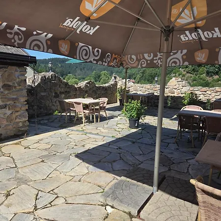 - Restaurant U Zamku 3* Bečov nad Teplou