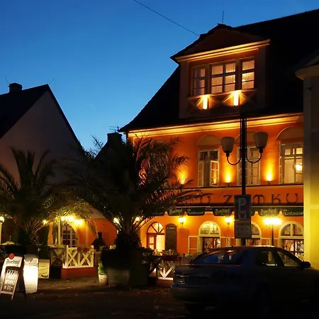 - Restaurant U Zámku Gasthof