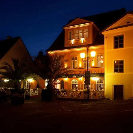 Gasthof - Restaurant U Zámku Bečov nad Teplou