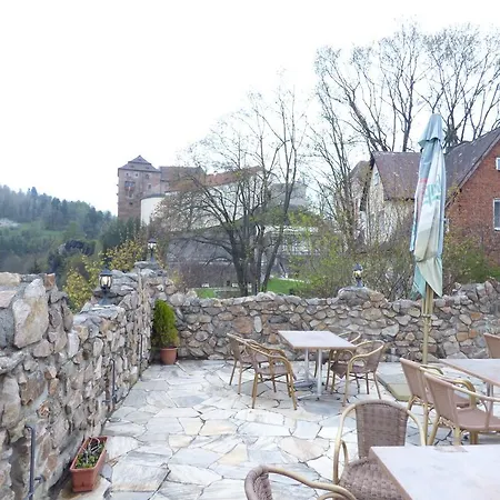 - Restaurant U Zámku 3* Bečov nad Teplou