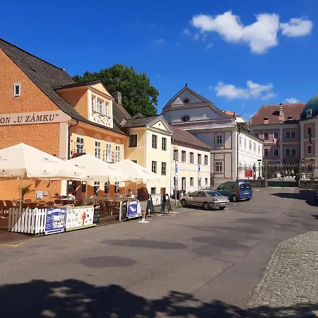 - Restaurant U Zámku