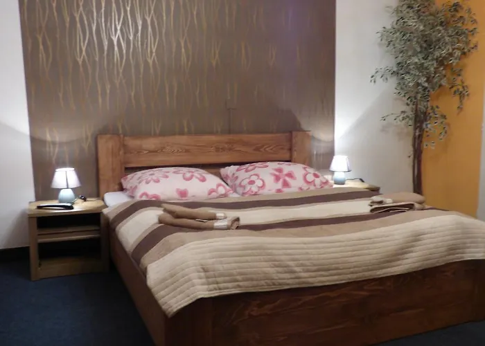 - Restaurant U Zamku 3* 베코브나드테플로우