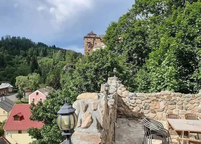 - Restaurant U Zámku Bečov nad Teplou